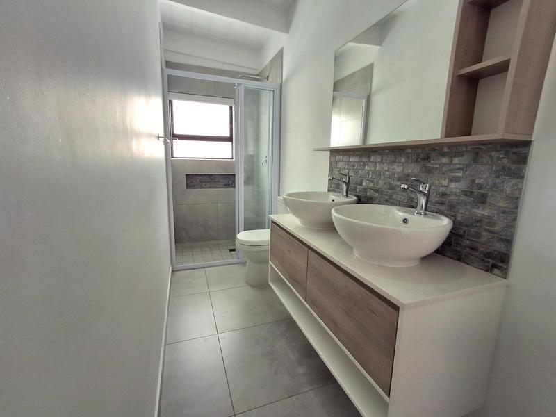 3 Bedroom Property for Sale in Britannia Bay Western Cape